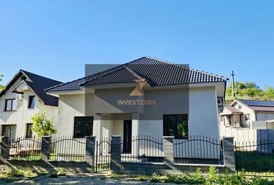 Casă cu 7 camere cu Teren 700 Mp în Sântandrei - 4