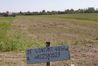 Teren de 4857 mp, în Central
