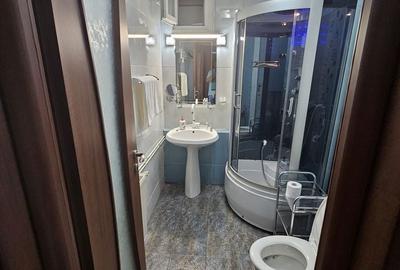 Apartament cu 4 camere decomandat în Central - 2