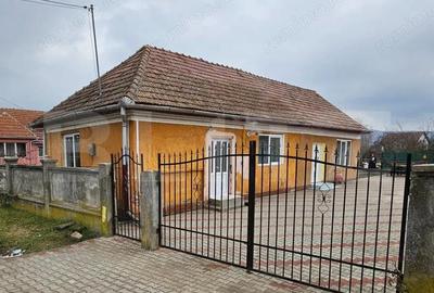 Casă cu Teren 1134 Mp în Sâncrai - 3