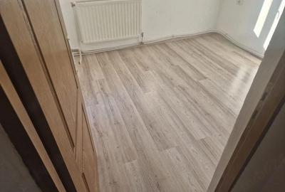 Apartament cu 2 camere semidecomandat în Mărăței
