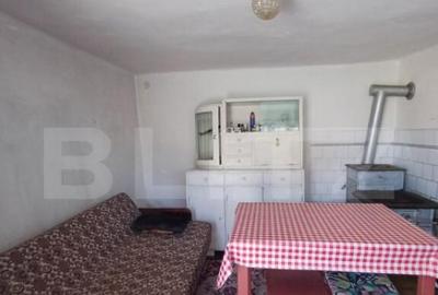 Casa de vanzare, cu 3 camere, 85 mp, 151 mp teren, zona cent - 4
