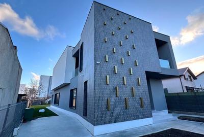 Casă individuală cu 4 camere cu Teren 495 Mp în Central - 9