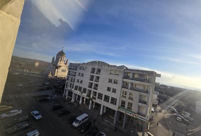 Apartament cu 4 camere decomandat, mobilat în Central - 14