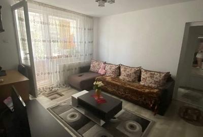 Apartament cu 3 camere semidecomandat în Central - 5