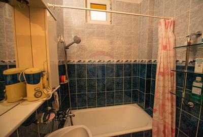 Casa / Vila cu piscina, 6 camere de vanzare in zona Central - 45