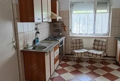 Casa cu 3 camere de vanzare - 8