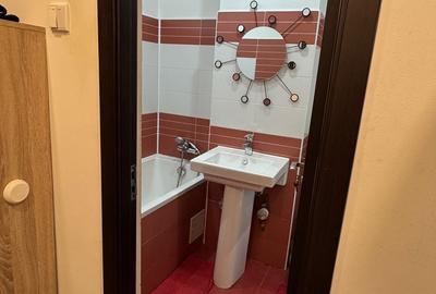 Garsonieră decomandată în Militari