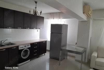 3 camere de inchiriat pentru locuire, proprietar UNIRII 670 euro colaborez cu agen?ii imobiliare - 10
