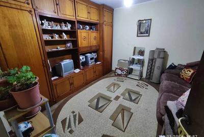 Casa batraneasca stare buna aproape de oras - 1