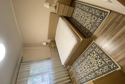 Direct proprietar inchiriez apartament 2 camere mibilate, Calea Serban Voda, sector 4 - 1