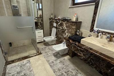 Apartament cu 4 camere decomandat în Central - 5
