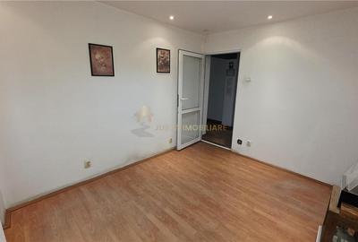 APARTAMENT 65 MP BALCON 7 MP MANASTUR ZONA ION MESTER - 13