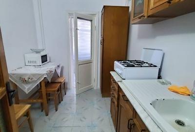 Apartament cu 2 camere decomandat în Central - 3