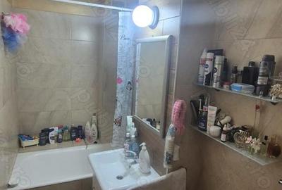 Apartament cu 3 camere decomandat în Sânmartin - 1