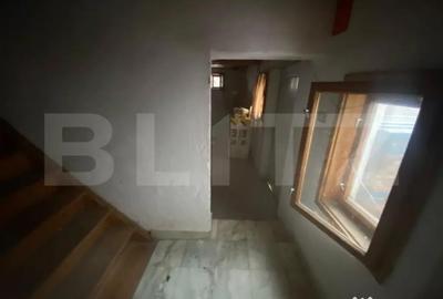 Casă cu 7 camere cu Teren 647 Mp în Remetea Mare - 2