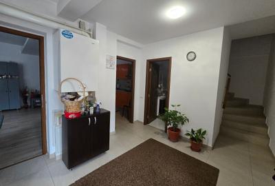 BRANCOVEANU, str. Alunisului, apropiere metrou, P+1, 2014, 5 camere - 11