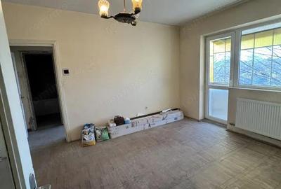 Apartament 2 camere, cf 1 semidec, etaj 4/4, Democratiei - 2