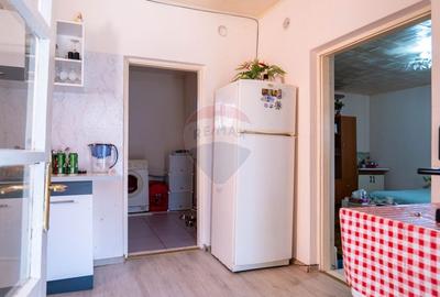 Casă cu 4 camere cu Teren 700 Mp în Afumați - 17