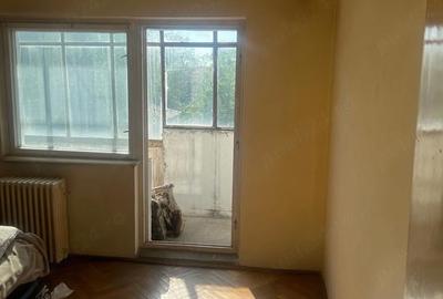 Apartament cu 3 camere decomandat în Central - 3
