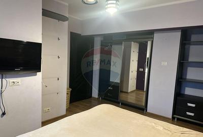 Apartament 4 camere ROZNOV Central de inchiriat - 2