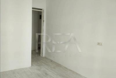 2 camere 49mp, 1/4, centrala, Militari Residence.
