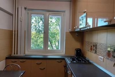 Apartament cu 3 camere decomandat, mobilat în Drumul Taberei - 6