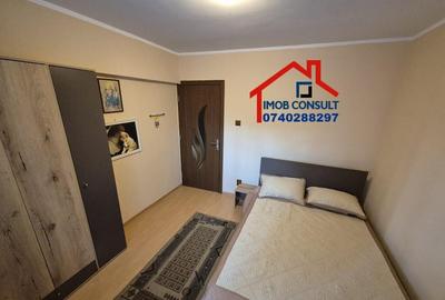 Decomandat, spatios, mobilat si utilat, etajul 1 / CE 1000 - 7