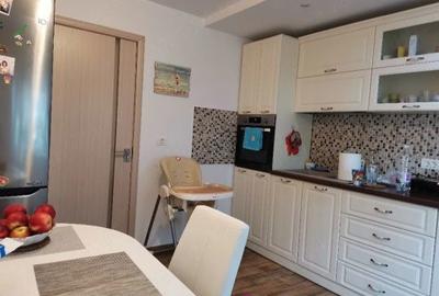 Apartament cu 3 camere decomandat în Central - 5