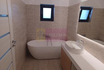 Casă cu 4 camere cu Teren 505 Mp în Central - 14