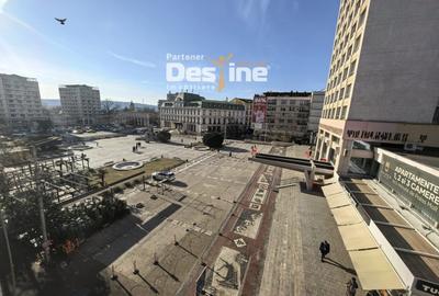 Piata Unirii -  Apartament cu 2 camere 48 mp decomandat, balcon, geam la baie - 1