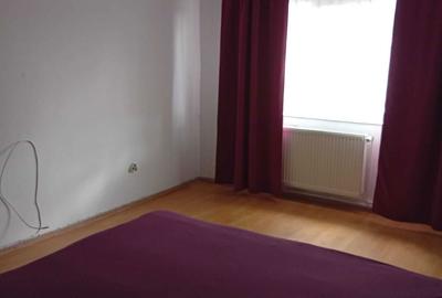 Apartament cu 2 camere decomandat în Ostroveni - 1