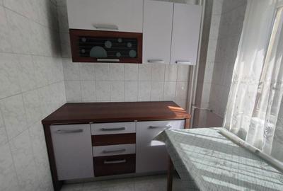 Garsonieră decomandată în Central - 4