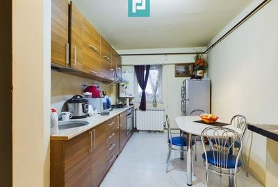 Apartament panoramic cu 4 camere zona 300 - 2
