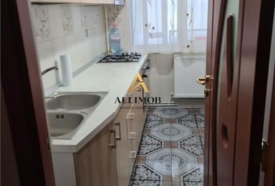 Apartament cu 2 camere în Micro 6 - 10