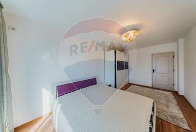 Casa tip duplex de inchiriat in Via Carmina - 5