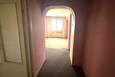 Apartament cu 4 camere decomandat în Toplița - 2
