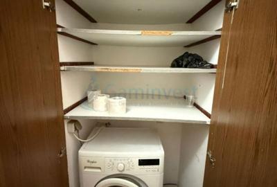 Apartament cu 3 camere decomandat în Rogerius