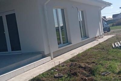 Casa finisata, cartier Beverly Hills, aproape de Oradea si de Baile Felix. - 13