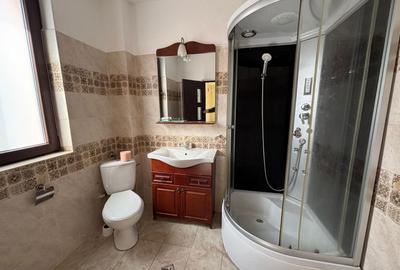 Casă cu 4 camere în Central - 8