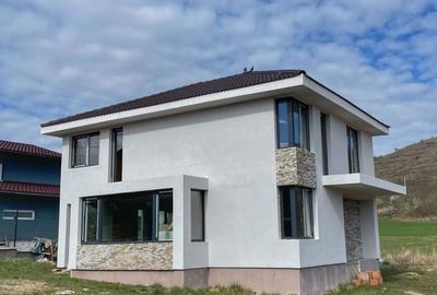 Casă cu 4 camere cu Teren 700 Mp în Corpadea - 5