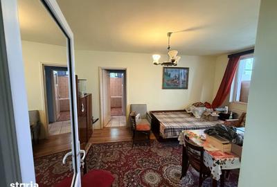 Apartament cu 2 camere în Micro 4