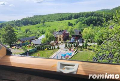 Casa Traditionala din lemn, in Bucovina! Zona Turistica - Cacica! - 2