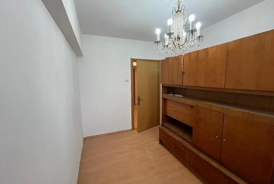 3 Camere | Ion Mihalache 3 Camere | Ion Mihalache - 3