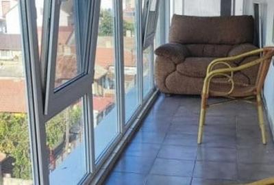 Apartament spatios de 3 camere - zona Delfinariu - 2