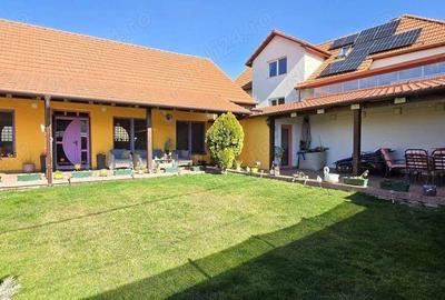 Casă cu 4 camere cu Teren 442 Mp în Central - 18