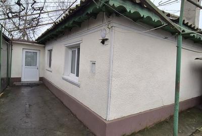 Casă cu 3 camere cu Teren 207 Mp în Km 5 - 2