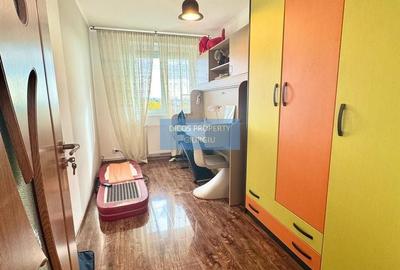 Apartament 3 camere, 64 mp, Nicolae Titulescu, etaj 4 - 5