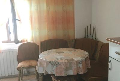 Apartament 4 camere mare si luminos, Piata Traian, 2 bai, comision 0 Apartament 4 camere mare si luminos, Piata Traian, 2 bai, comision 0 - 3