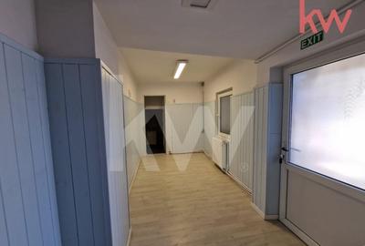 Spatiu de inchiriat 130mp zona centrala - 4